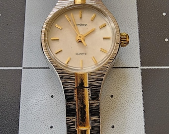 Reloj Armitron antiguo