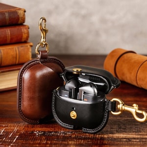 Leather Galaxy Buds 3 Case, Custom Galaxy Buds 3 Cover, Wireless Charging for Galaxy Buds 3, Personalized Galaxy Buds 3 Case with Stand