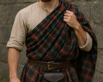 Scottish Traditional Great Kilt 16th Century Great Kilt for Men Available in 90+ Clan Tartan Colors