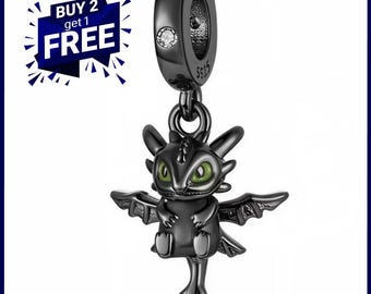 ヒックとドラゴン - キーホルダー - 2種類から選べます！ - Etsy 日本