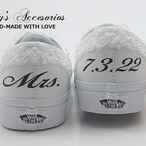 minimal flat sandals zara