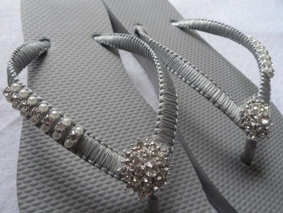 Gray Wedding Flip Flops / Bridal Pearls Sandals / Gray Color | Etsy