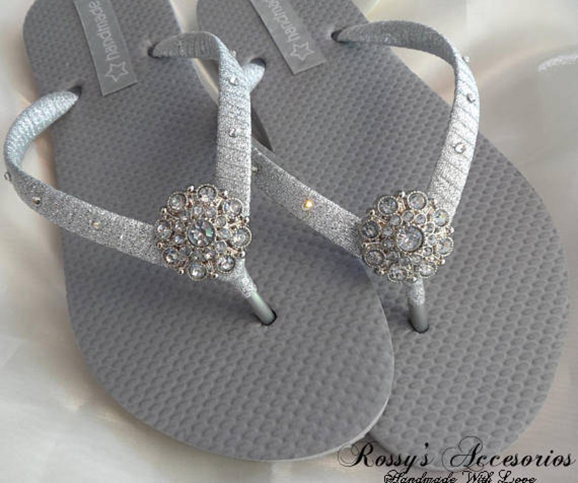 Silver Wedding Party Flip Flops / Bridal Shower flip flops / | Etsy