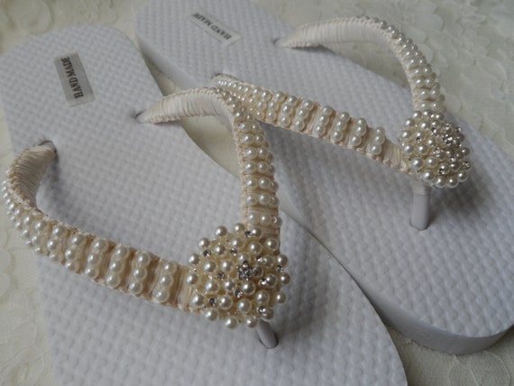 ivory wedding flip flops for bride