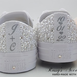 Personalized Pearls Crystal Wedding Converse for Bride / White Wedding Converse  / Wedding Converse Shoes / Custom Bling Low Top Converse .