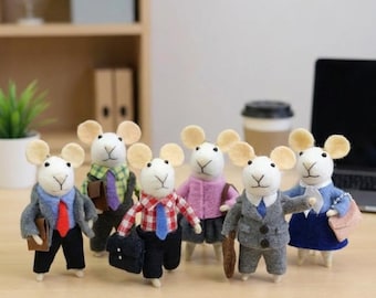 Handgefertigte Business-Maus-Kollektion aus Wollfilz - Büro-Mausfiguren, professionelle Miniaturmäuse, skurriles Schreibtischdekor