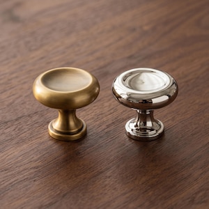 Pomello rotondo per mobile, maniglia vintage per cassetto, maniglia per comò in stile country francese, ferramenta classica per armadi, complemento d'arredo per toeletta e guardaroba.