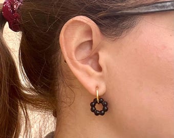 Mini pampilles résine étoile ou fleur • Boucles d'oreilles créoles ou charms • Fait main • 12 couleurs au choix
