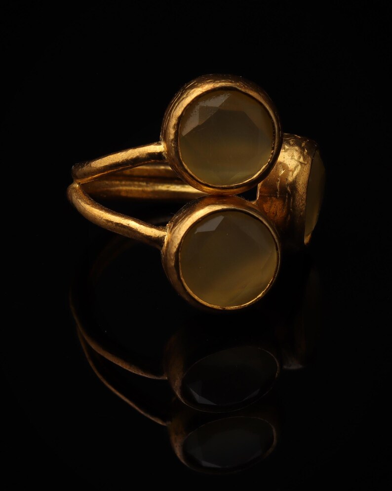 22K Gold-Plated Three Stone Ring, Cottagecore Ring, Whimsical Ring, Unique Ring, Ochre and Umber Ring, Colorful Ring image 2