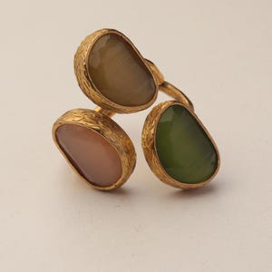 Green and Purple Statement Ring, 22K Gold-Plated Adjustable Fit immagine 6