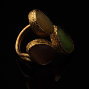 Green and Purple Statement Ring, 22K Gold-Plated Adjustable Fit immagine 2