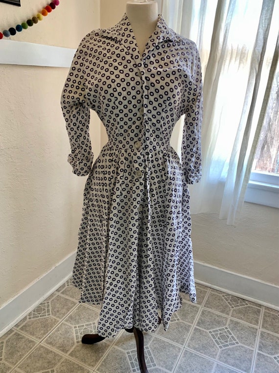 1950's Vintage Cotton Day Dress// Delightful Dots… - image 1