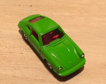 TOMICA Porsche 911S (Lime Green) - Made in Japan Tomica F3