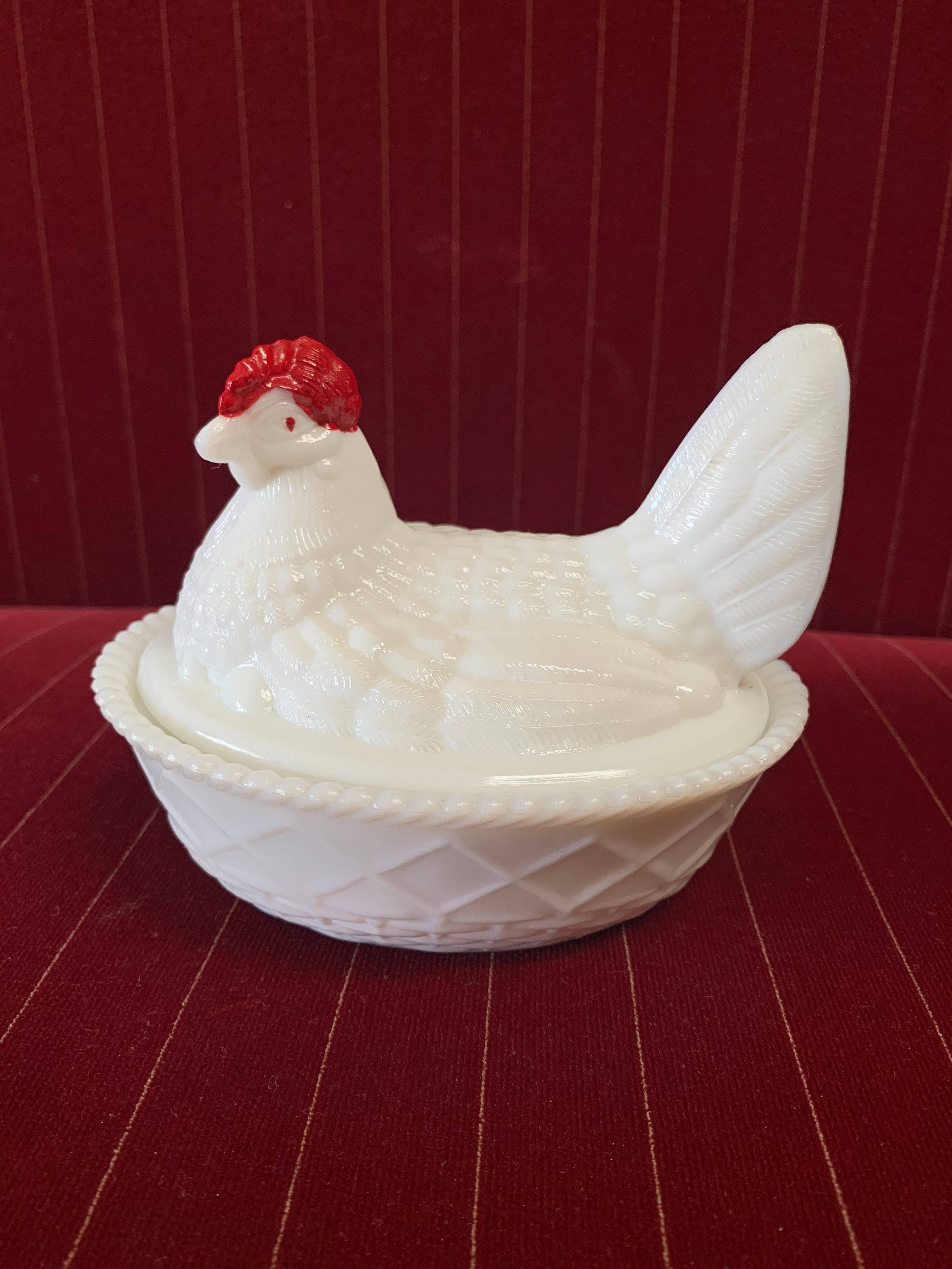Vintage Westmoreland Milk Glass Hen on Nest with Red Comb, Red Headed Hen on Basket Candy Trinket Dish, Country Farmhouse Decor, Collectible
