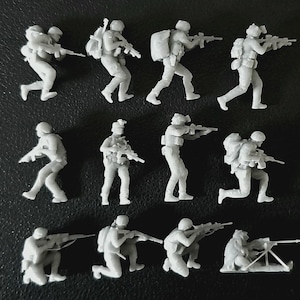 1/72 20mm Modern french special forces team & EBRC Jaguar (Jaguar + 12 Figures) image 2