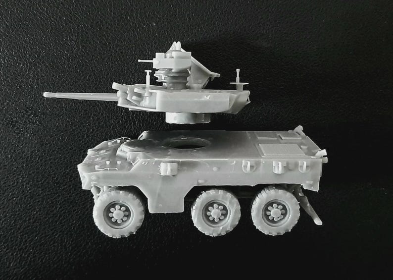 1/72 20mm Modern french special forces team & EBRC Jaguar (Jaguar + 12 Figures) image 4