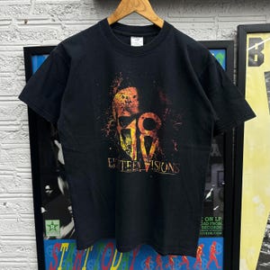 Eighteen Visions Tee - Etsy
