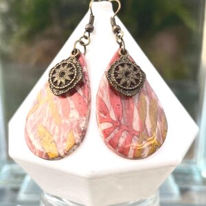 Earrings: Cream and Brown Polymer Clay Drop Pieces with Green & Red Pigment Powdered Leaves and Antiqued Gold Accents