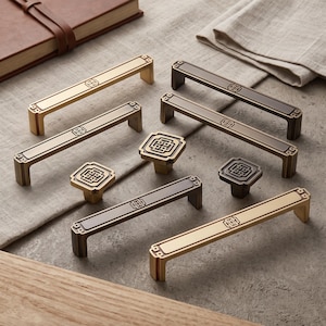 Chinese Style Cabinet Handles and Knobs Antique Brass Drawer Pulls Zinc Alloy Kitchen Hardware Furniture Handles Wardrobe Pulls Set