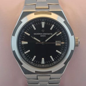 Relógio de pulso masculino Vacheron Constantin Overseas automático, mostrador preto, totalmente em aço inoxidável, restaurado e funcionando.