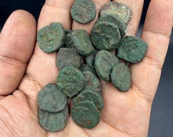 20 Stück alte römische Bronze Münze gefunden in Afghanistan