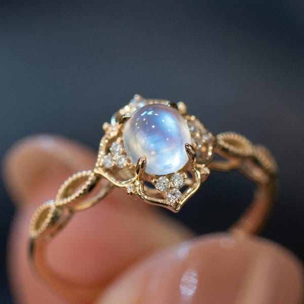 Anello vintage ovale con pietra di luna, anello di fidanzamento regolabile in oro, anello delicato con opale, anello da sposa, regalo per lei, regalo per la festa della mamma