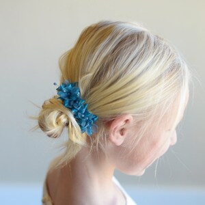 The Wood Anemone: Flower Girl Hair Clip in Turquoise