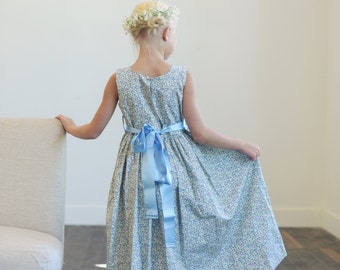 Niebieski kwiatowy Drukuj sukienka Flower Girl