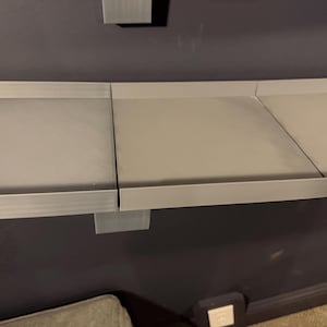 Pista de carreras recta de 6 carriles para montaje en pared, para coches de metal fundido a escala 1:64 (archivos digitales para impresión 3D).