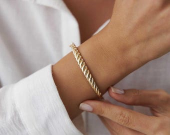 Pulsera vintage de oro de 14k - Pulsera abovedada de oro - Pulsera rígida - Regalo para mujer