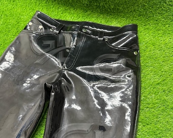 Handgefertigte Latexhose - Schwarze Farbe - Glänzendes Latex