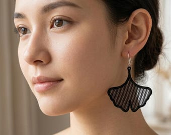 Lace Earrings Machine Embroidery Design: Freestanding Sea Shell Jewelry (Digital Download)