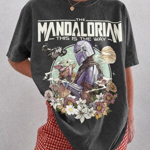 Retro Mandalorian and Grogu Shirt, Vintage Star Wars Mando Shirt, Baby Yoda Shirt, This Is The Way Tee, Family Matching Vacation Trip Tee image 1
