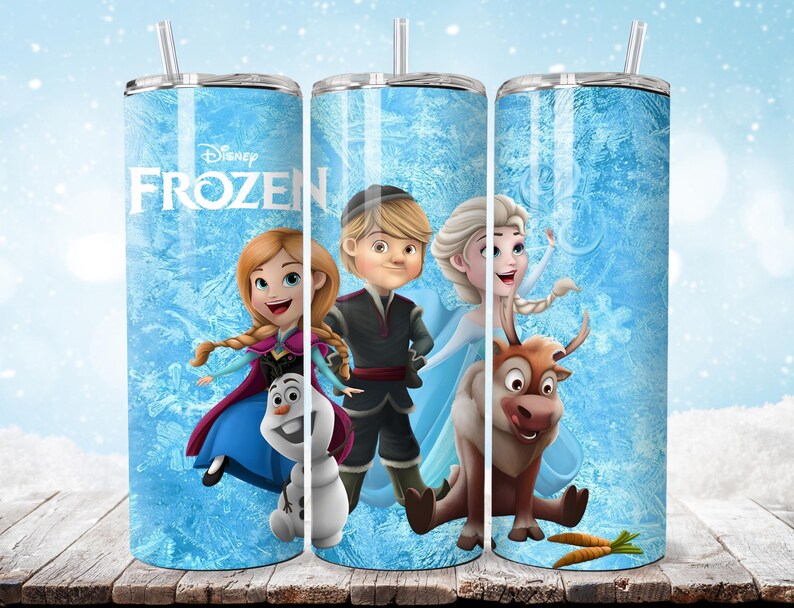 Puede incluir: Un vaso de acero inoxidable con personajes de Frozen de Disney. El vaso tiene un fondo azul con la palabra "Frozen" e im&aacute;genes de Anna, Elsa, Kristoff, Olaf y Sven. Incluye una pajita y una tapa.