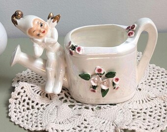 Vaso a forma di annaffiatoio per fate/pixie, vintage anni '50, ESD Japan #4683 – Finitura opalescente