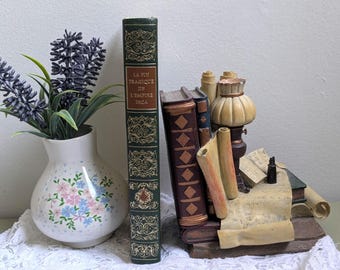 Vintage 1969 French Book La Fin Tragique de l’Empire Inca, Gold Gilt Hardcover, Inca History, Dark Academia Decor