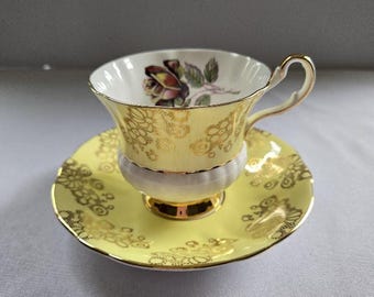Royal Windsor Tea Cup and Saucer Set, Yellow and Gold Lace, Burgundy Rose