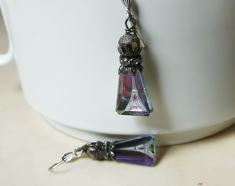 Earrings - Eifel Tower Keystone Dangle