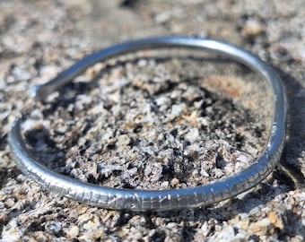 Thin Zinc Bracelet - Pulsera de Zinc Fina
