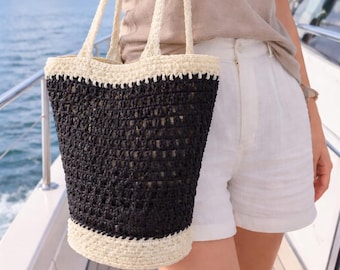 Natural Raffia Crochet Tote Bag, Black and Ivory Summer Shopper, Handmade Coastal Shoulder