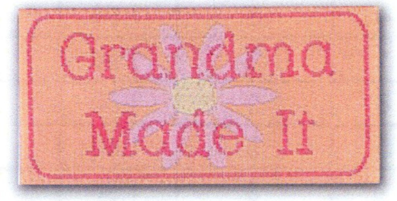 Grandma Sewing Labels, 4 Grandma Made It Labels, BL-LL2575 Labels for Sewing or Quilting image 1