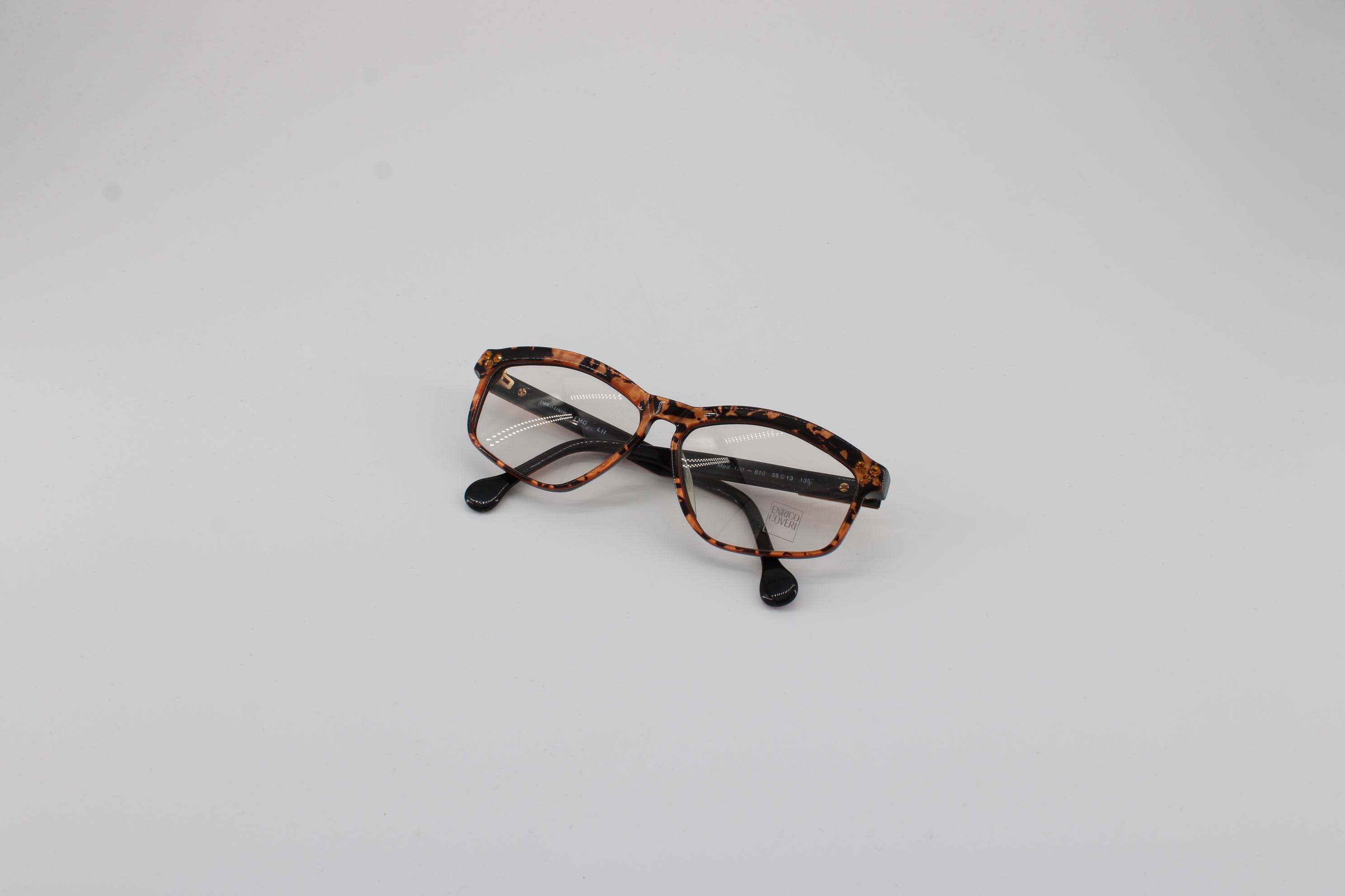 Vintage Enrico Coveri Gold Tone Cat Eye Glasses Mod 308-800 1990s ENRICO COVERI vintage shield sunglasses gold metal  main image 4
