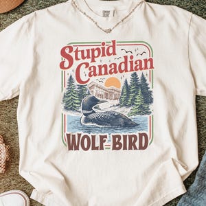 Dummer kanadischer Wolf-Vogel-Hemd Hollanov inspiriert Komfort-Farben Loon-T-Stück