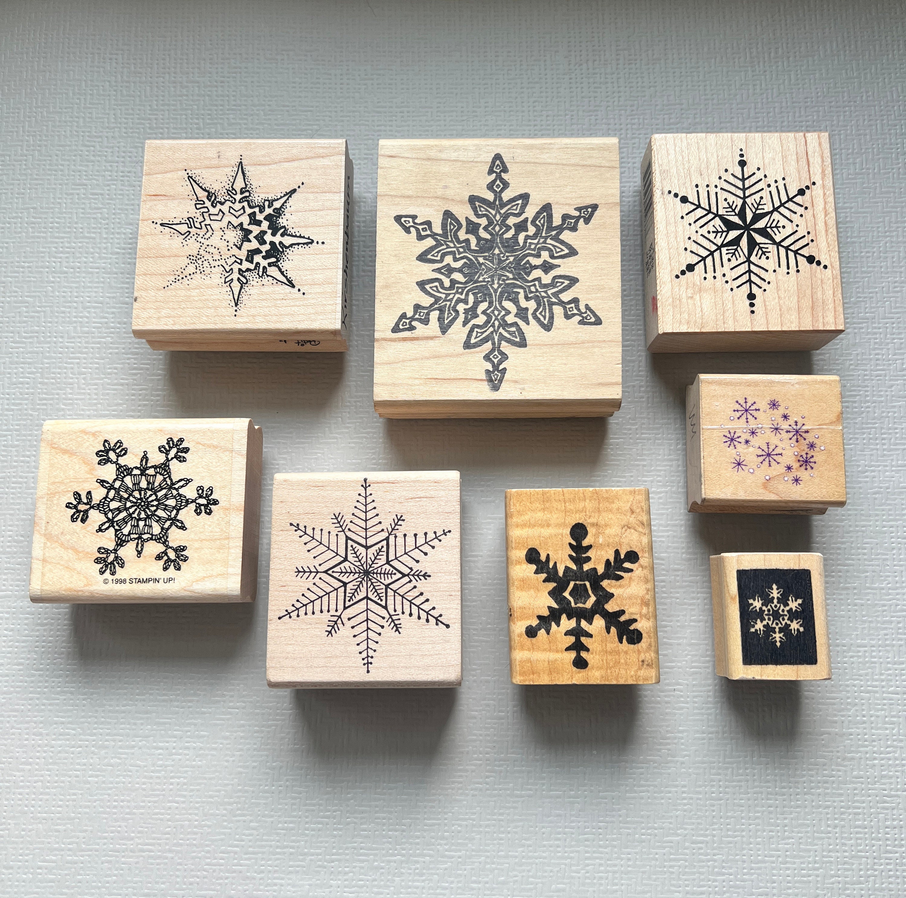 Tiny Snowflake Rubber Stamp SET 16mm Buy 4, 1 Free, Christmas Winter  Holiday Gift Tag Stamp Handmade by Blossom Stamps 
