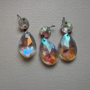 Set of 3 Vintage Chandelier Tear Drop Crystal Prism Iridescent Clear Chandelier Crystals