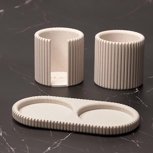 Chestnut Brown 2-Cup Bathroom Organizer Set