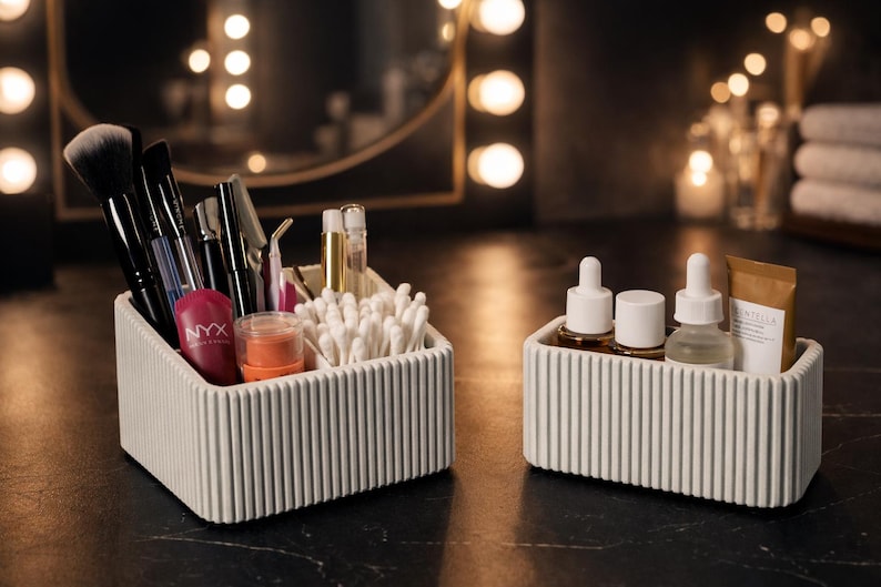 Featuring our 2pc Makeup Organizer Set in Chestnut Brown!