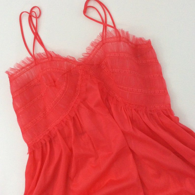 Vintage Bright Pink Red Babydoll Nightie Top by Rogers Tricot Nylon Size Medium Ruching Detail