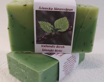 Icelandic Birch - Islenskt Birki -  Luxury Icelandic Vegan Handmade soap - Crackling Brich