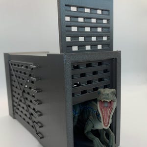 Jaula de estilo jurásico para figuras de dinosaurios (impresión 3D)